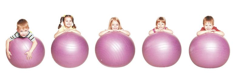 pilates evita problemas na coluna em criancas