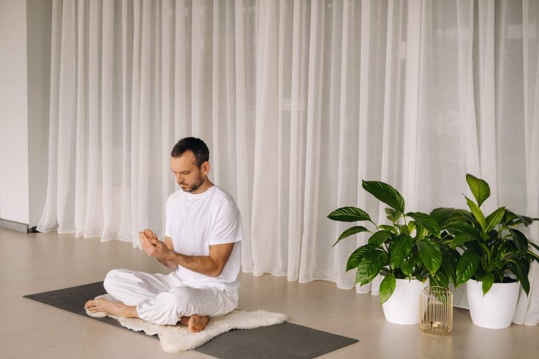 técnica de Feng Shui indica uso de plantas nos ambientes de Yoga e meditação